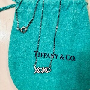 Authentic TIFFANY & CO Paloma Picasso Sterling Silver XOXO Necklace